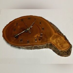 Vintage Slab Live Edge Wood Laquered Wall Clock Battery Operated MCM